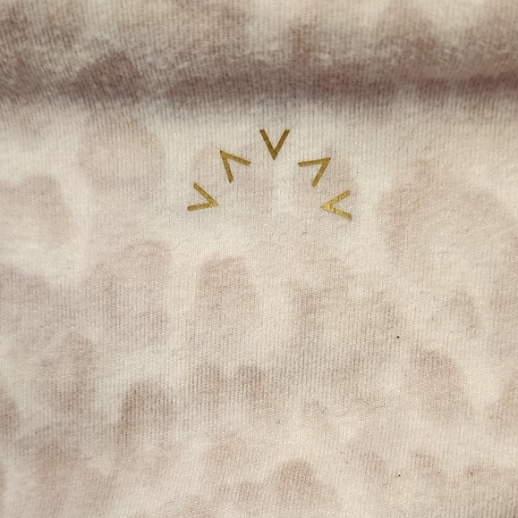 Varley - Picture 5 of 7